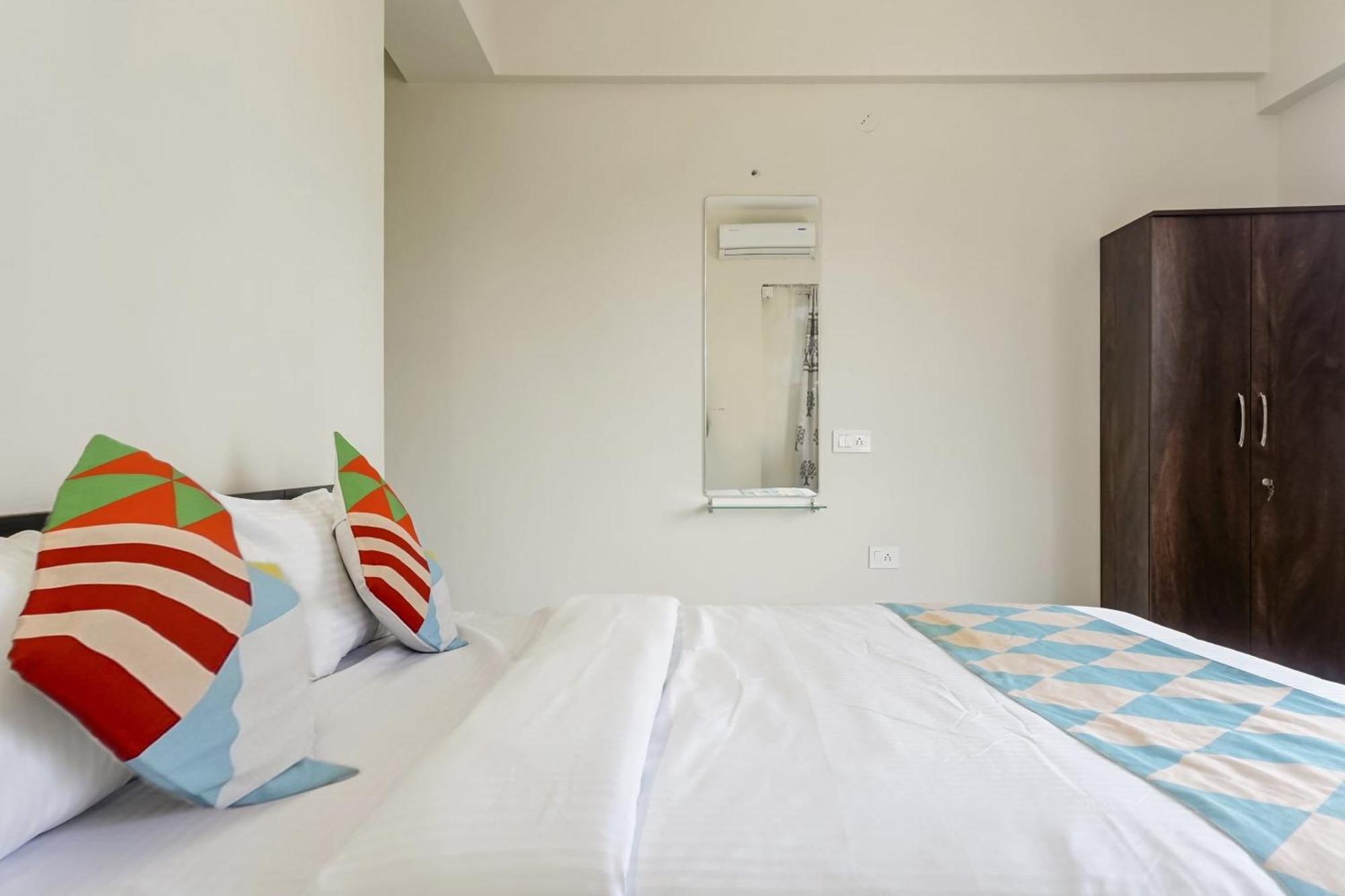 Hotel O Home Elegant Prime Ville Chinchvad Kültér fotó